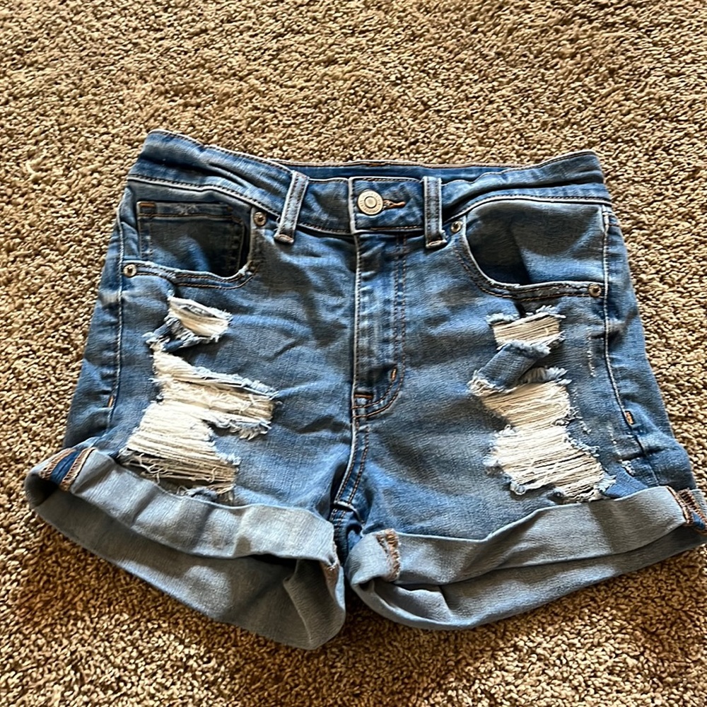 aeropostale shorts, high rise mid shorts, size 4.